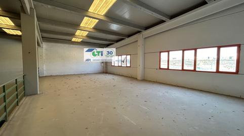 Industrial building for sale on Calle Borderea, Cartuja Baja