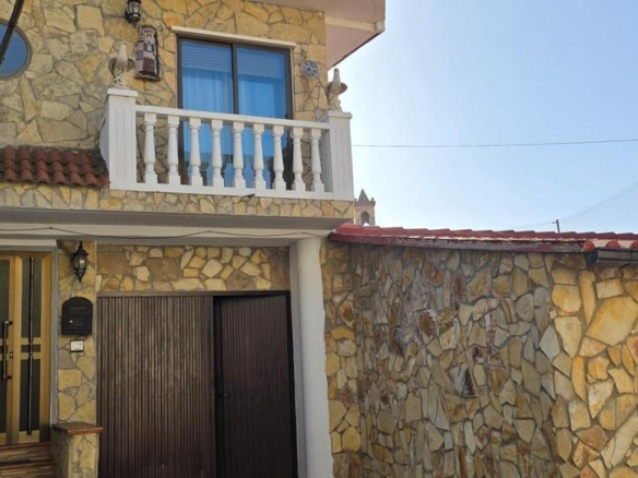 House or villa for sale in Caracolada, 28, Maluenda