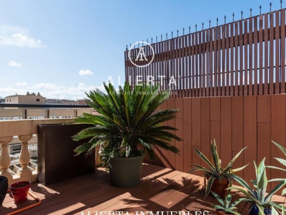 Apartment for sale in De Almagro, Doctor Cerrada