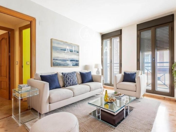 Apartment for sale in De San Antón, Alfonso