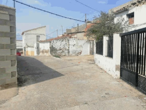 Residential property for sale in Cabezo de Los Paños, 42, Épila