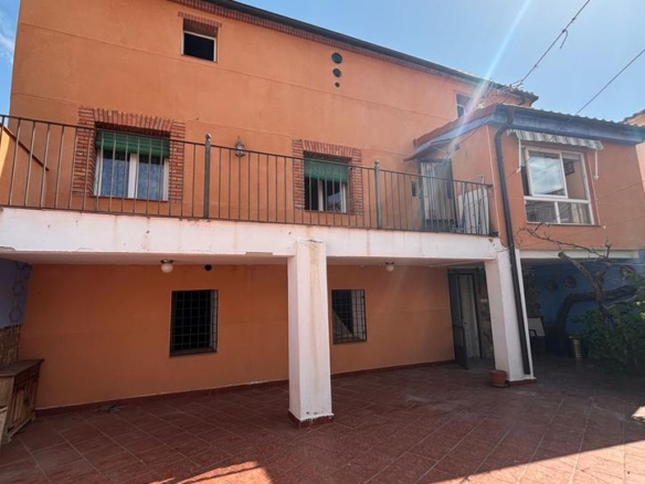House or villa for sale in La Almunia de Doña Godina
