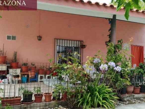 Rustic property for sale in Novallas