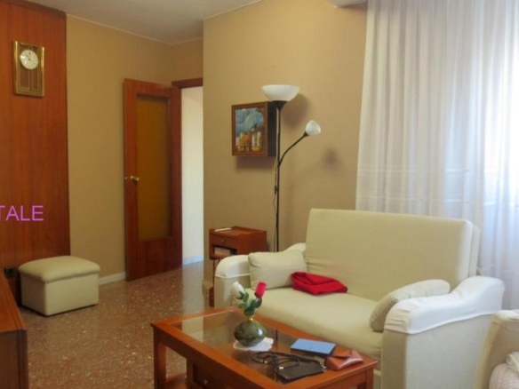 Apartment for sale in Lapuyade, -1, Barrio de San José