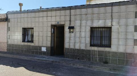 Rustic property for sale in Luceni