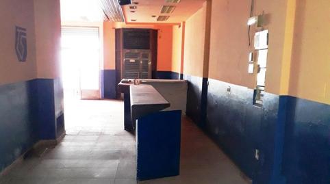 Commercial premises for sale on Calle del Obispo Tajón, Ciudad Jardín – Parque Roma