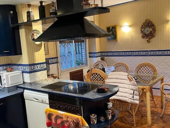 Apartment for sale on Paseo Independencia