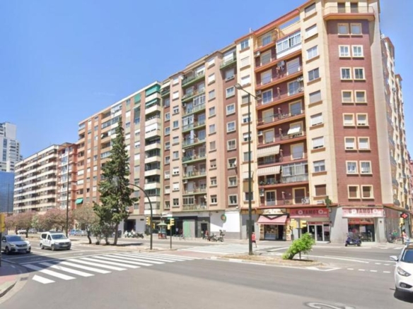 Apartment for sale in De Navarra, Barrio del Ave