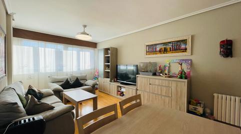 Duplex for sale on Calle de Arias, Barrio del Ave
