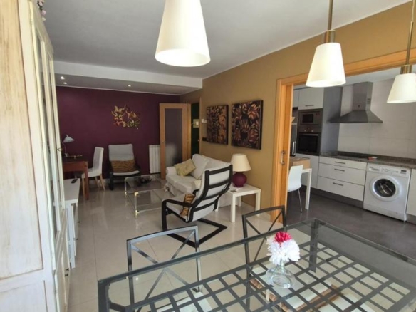 Apartment for sale in De la Duquesa de Villahermosa, Ciudad Jardín – Parque Roma