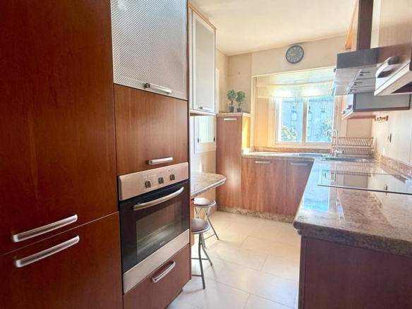 Apartment for sale in Pablo Iglesias, As Lagoas
