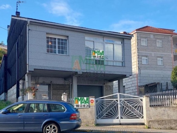 House or chalet for sale in Ribadavia