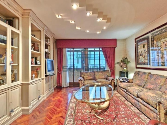 Apartment for sale in the city center