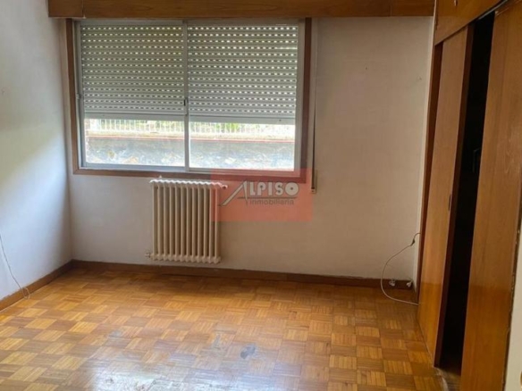 Apartment for sale in Avda. Do Ribeiro, Ribadavia