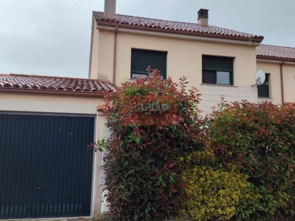 Townhouse for sale in O Pereiro de Aguiar