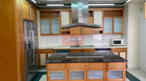 Apartment for sale in Curros Enríquez, Centro