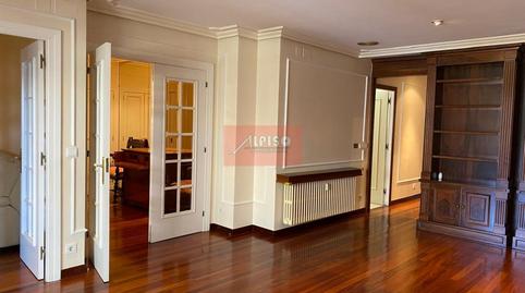 Apartment for sale in Curros Enríquez, Centro