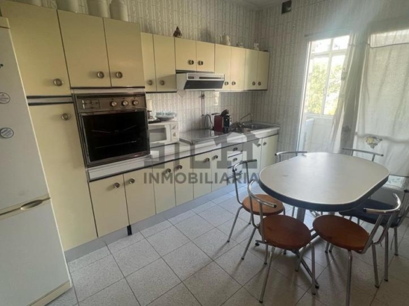 Apartment for sale in Portocarreiro, Centre