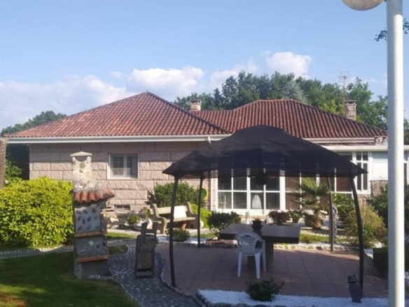 House or villa for sale in Coles