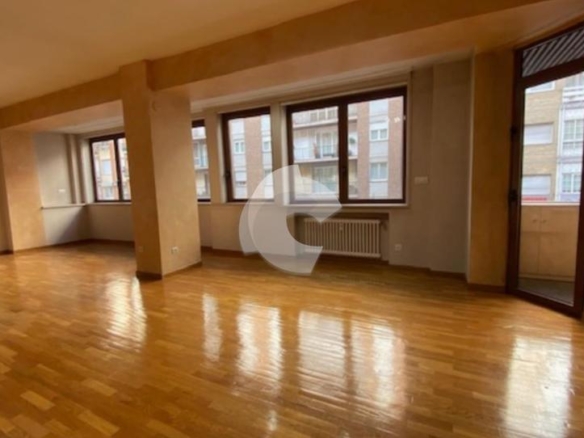 Apartment for sale in the city center