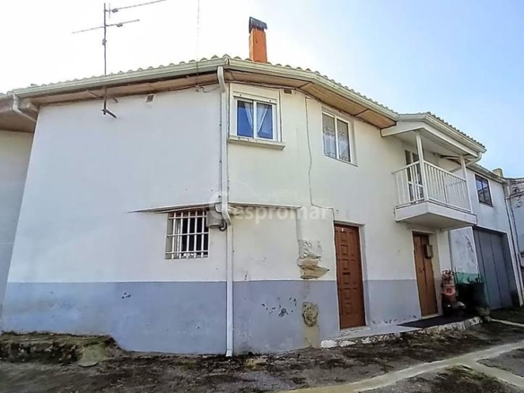 House or chalet for sale in Recoucho, Castro Caldelas