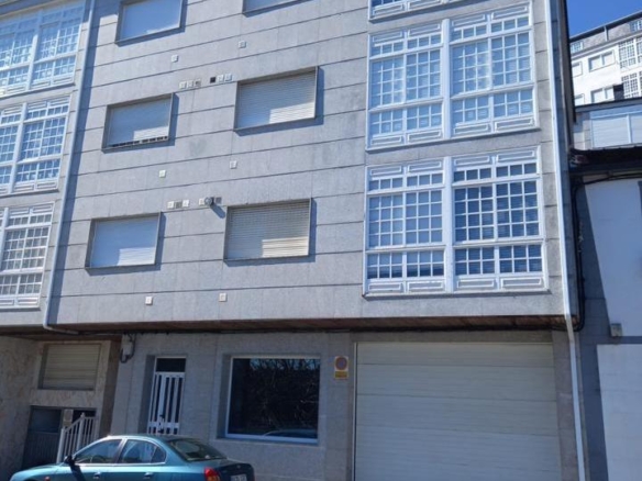 Apartment for sale in Padre Feijóo, Castro Caldelas