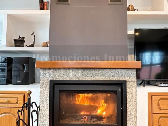 Apartment for sale in Verín