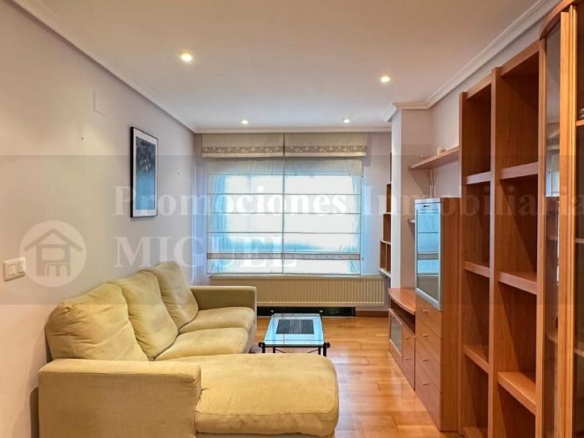 Apartment for sale in Verín