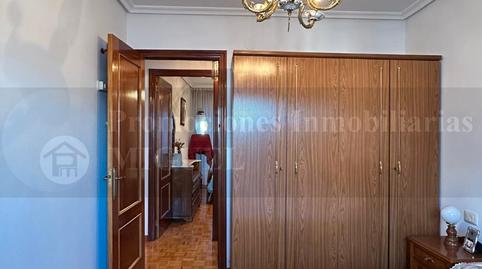 Apartment for sale on Avenida Luis Espada, Verín