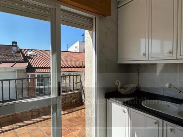 Apartment for sale in Verín