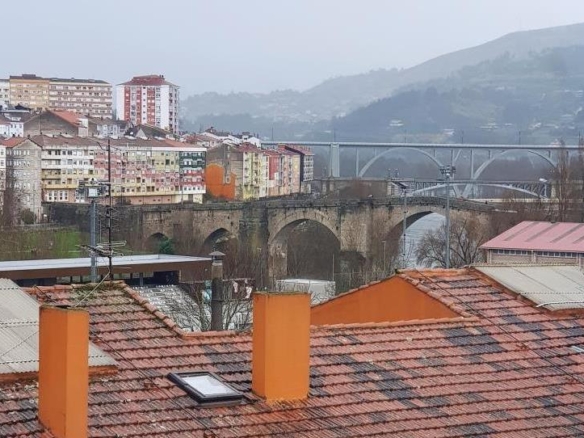 Duplex for sale in Rúa Dos Remedios (courts) Sale, Couto