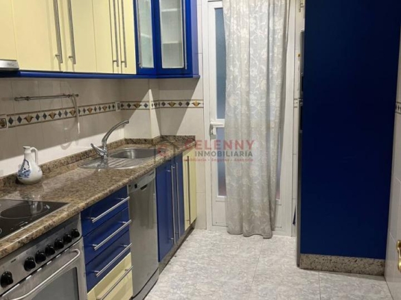 Apartment for sale in A Carballeira