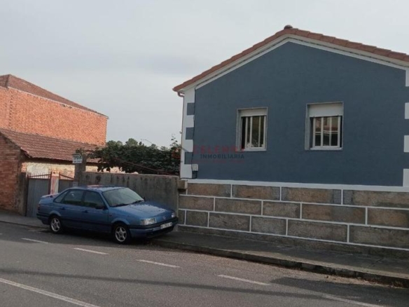 Rustic property for sale in Cartelle