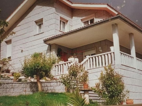 House or villa for sale in Coles