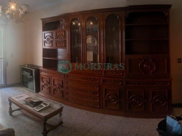 Apartment for sale on Avenida de Santiago, Twenty-one