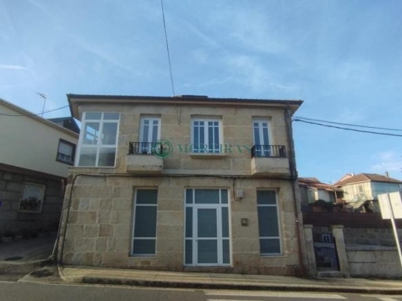 House or chalet for sale in Eladio Sabucedo, Toén