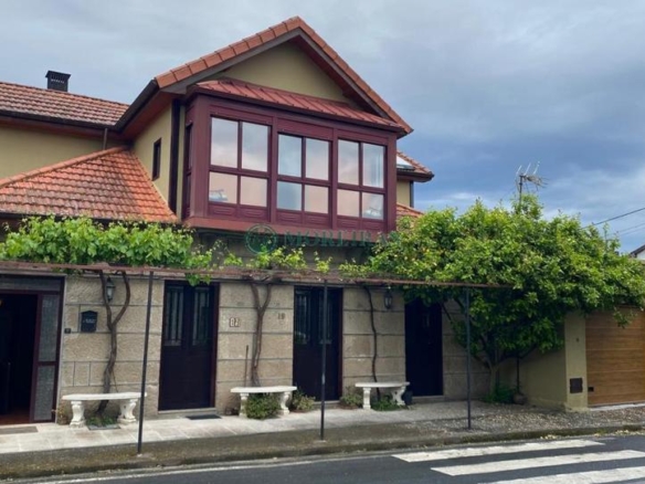 Townhouse for sale in Sobrado de Melias, Coles