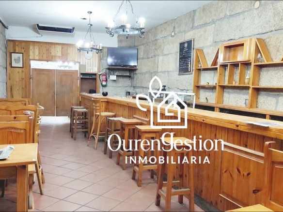 Commercial space for sale on Avenida Buenos Aires, Universidad