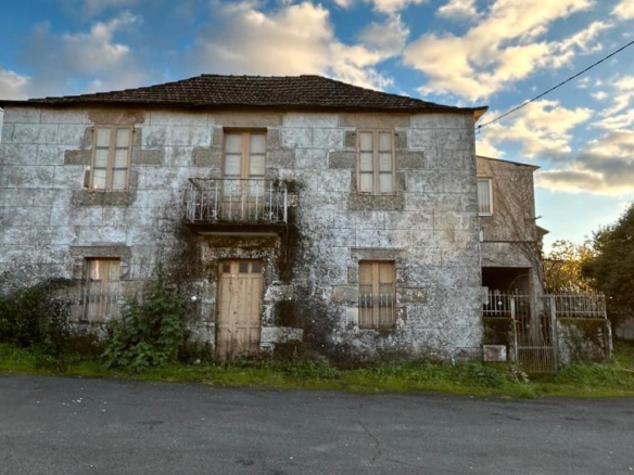 Rustic property for sale in Lugar Parada, O Irixo