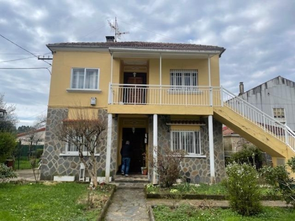 House or chalet for sale in Calle Solana, 4, O Carballiño