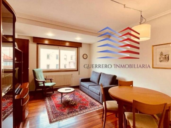 Apartment for sale on Valle-Inclán Street, City Center