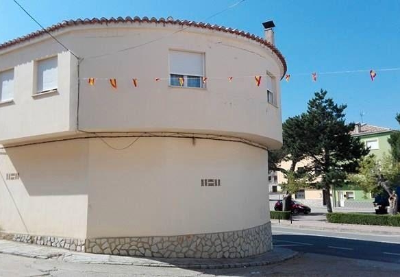 House or villa for sale at Paseo del Prado, 76, Talayuelas
