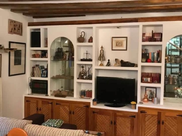 Duplex for sale on Calle Caballeros, Historic Center