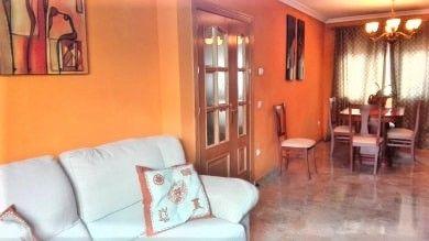 Townhouse for sale on Joaquín Rodrigo Street, San Fernando – Valencia Road