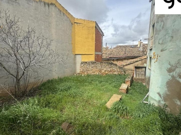 House or villa for sale in Reyes Católicos – Paseo San Antonio