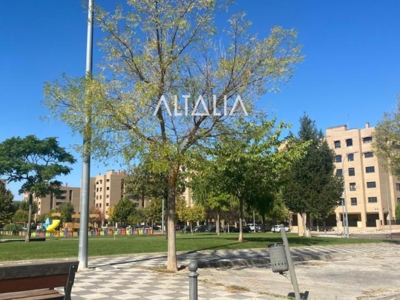 Apartment for sale in Alameda
