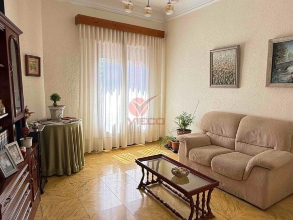 Apartment for sale on Avda Castilla la Mancha, Centro
