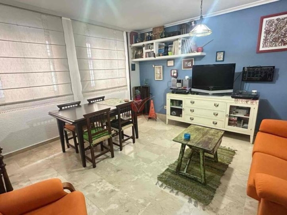 Apartment for sale in Subida Cerro Molina, Centro