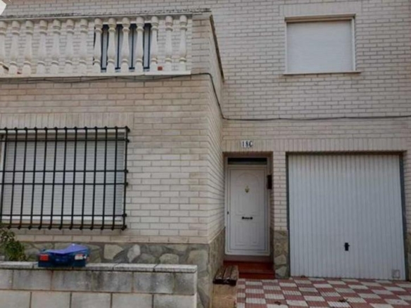 Townhouse for sale in Cuenca, El Pedernoso