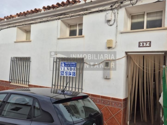 House or villa for sale on Calle Hernan Cortes, 57, Mota del Cuervo